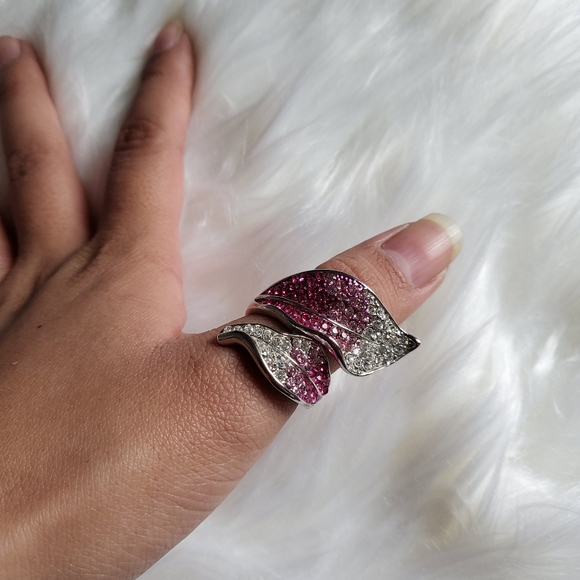 💎Gorgeous Silver Tone Pink Ombre Leaf Ring - Picture 6 of 6